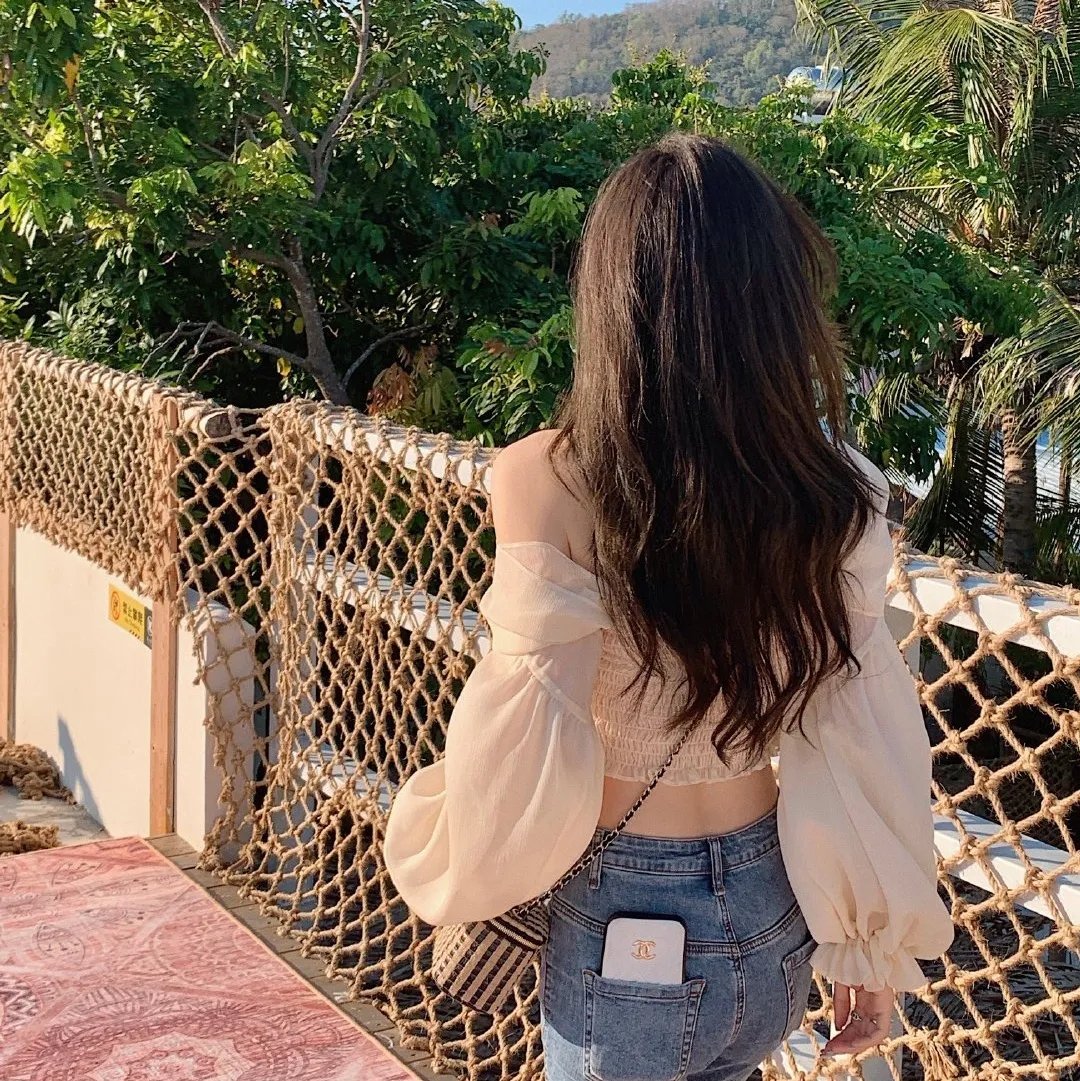 被女帝师傅嫌弃的我,长生不死